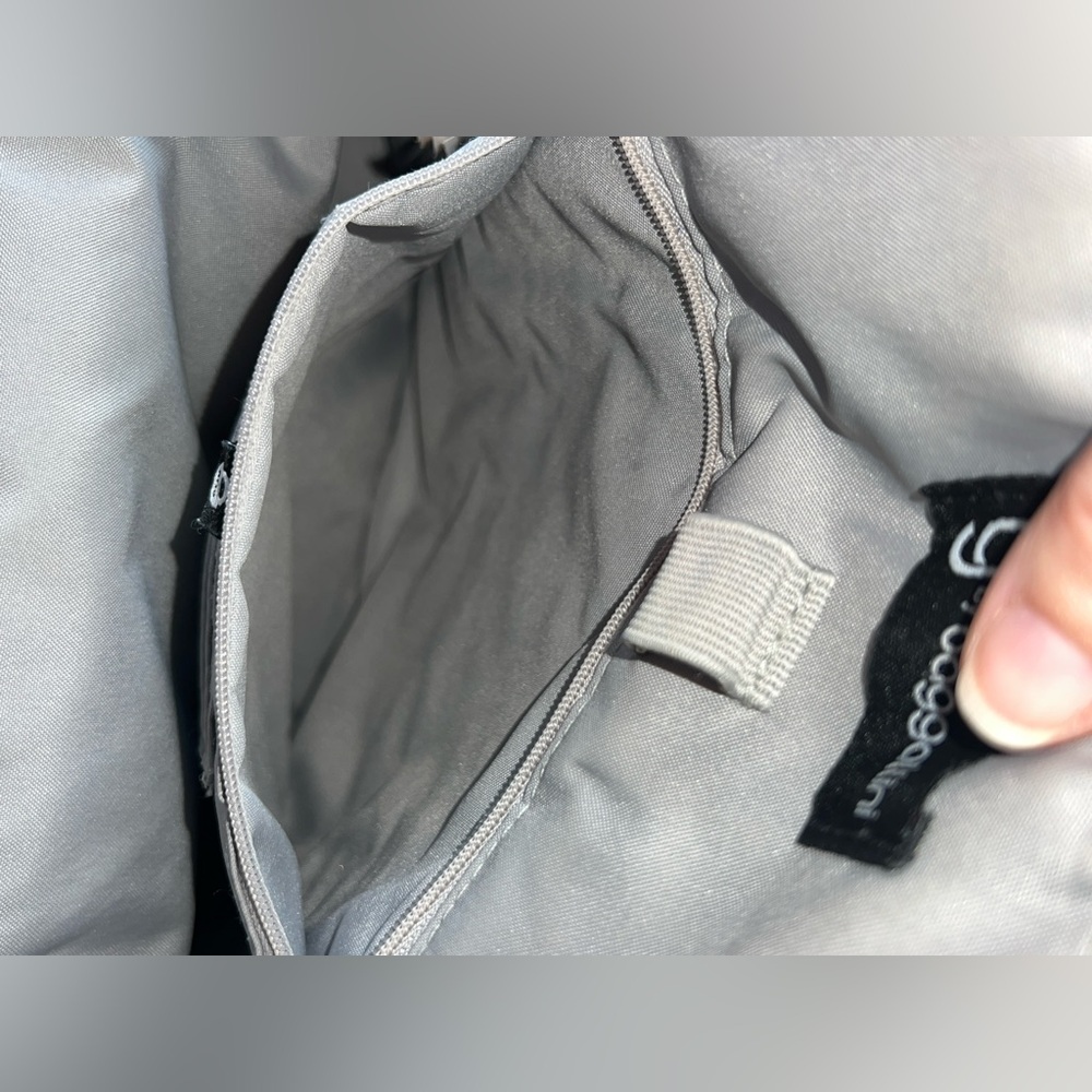 Baggallini Memphis Convertible Backpack RIFD‎ Protection Gray - Picture 13 of 16